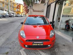 Rosso Usata 2014 Fiat Punto Lounge Tre volumi | 2850 € (Super prezzo)