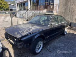 Nero Usata 1988 BMW 535 Comfort Edition Tre volumi | 4500 €