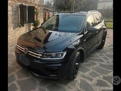 Nero Usata 2019 VW Tiguan R-line SUV | 22.900 € (Buon prezzo)