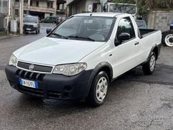 Bianco Usata 2012 Fiat Strada Pick-up | 7000 € (Super prezzo)