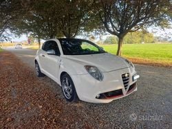 Usata 2012 Alfa Romeo MiTo Quadrifoglio Verde Due volumi | 5490 € (Ottimo prezzo)