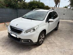 Bianco Usata 2016 Peugeot 2008 Allure SUV | 9000 € (Buon prezzo)