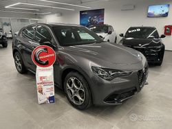 Grigio Usata 2024 Alfa Romeo Stelvio Sprint SUV | 33.700 € (Buon prezzo)