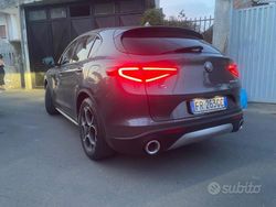 Grigio Usata 2018 Alfa Romeo Stelvio SUV | 19.500 €