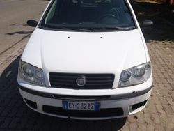 Bianco Usata 2006 Fiat Punto Due volumi | 1150 € (Ottimo prezzo)