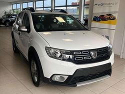 Bianco Usata 2018 Dacia Sandero Comfort Tre volumi | 8999 € (Buon prezzo)