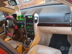 Rosso Usata 2009 Chevrolet Captiva SUV | 5000 € (Buon prezzo)