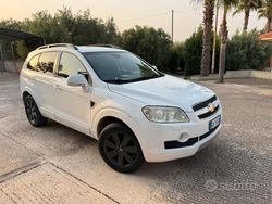 Bianco Usata 2008 Chevrolet Captiva SUV | 5000 € (Cara)