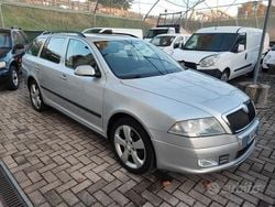 Grigio Usata 2007 Skoda Octavia Ambiente Station wagon | 1990 €