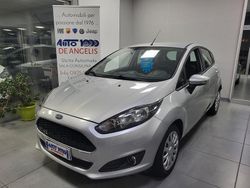 Argento Usata 2017 Ford Fiesta Tre volumi | 7500 € (Buon prezzo)