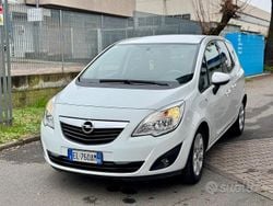 Bianco Usata 2012 Opel Meriva Cosmo Monovolume | 4300 € (Ottimo prezzo)