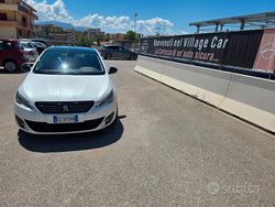 Bianco Usata 2015 Peugeot 308 GT-line Tre volumi | 8900 € (Molto cara)