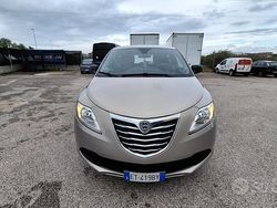 Grigio Usata 2013 Lancia Ypsilon Gold Due volumi | 5999 € (Cara)