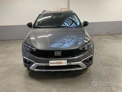 Grigio scuro Usata 2021 Fiat Tipo Cross Tre volumi | 14.500 € (Cara)