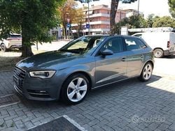 Grigio Usata 2015 Audi A3 Ambition Tre volumi | 7500 € (Ottimo prezzo)
