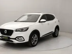Bianco Usata 2022 MG EHS Exclusive SUV | 19.200 € (Buon prezzo)