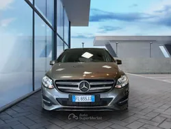 Grigio Usata 2016 Mercedes B180 Executive Monovolume | 16.500 € (Molto cara)