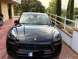 Usata 2022 Porsche Macan SUV | 63.000 € (Buon prezzo)