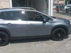 Grigio Usata 2019 Peugeot 2008 Allure SUV | 12.500 € (Ottimo prezzo)