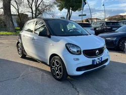 Bianco pastello Usata 2019 Smart ForFour Electric Drive Passion Tre volumi | 7900 € (Super prezzo)