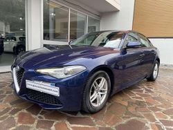 Blu montecarlo Usata 2019 Alfa Romeo Giulia Business Tre volumi | 17.800 € (Ottimo prezzo)