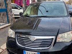 Usata 2014 Lancia Voyager Monovolume | 10.000 € (Buon prezzo)
