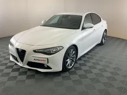 Bianco Usata 2017 Alfa Romeo Giulia Super Tre volumi | 17.999 € (Buon prezzo)