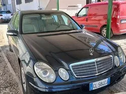 Usata 2004 Mercedes E220 Tre volumi | 4000 € (Buon prezzo)