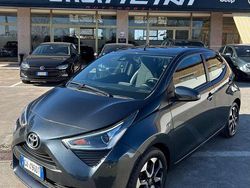 Grigio Usata 2020 Toyota Aygo X-play Due volumi | 13.500 € (Buon prezzo)