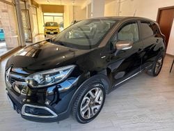 Nero Usata 2015 Renault Captur Iconic SUV | 8900 € (Buon prezzo)