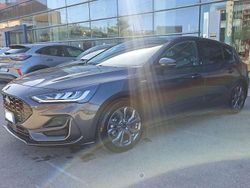 Magnetic grey Usata 2022 Ford Focus ST-Line X Tre volumi | 17.799 € (Ottimo prezzo)