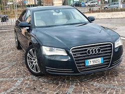 Blu Usata 2011 Audi A8L Tre volumi | 14.800 € (Buon prezzo)