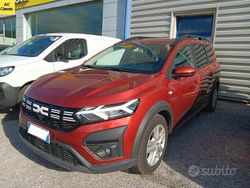 Arancione Usata 2023 Dacia Jogger Expression Monovolume | 14.900 € (Ottimo prezzo)
