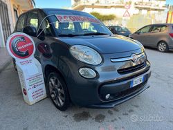 Grigio Usata 2015 Fiat 500L Living Monovolume | 5350 € (Ottimo prezzo)