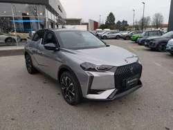 Grigio artensetetto nero Nuova 2024 DS Automobiles DS3 Performance Line Plus SUV | 31.950 € (Cara)