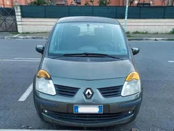 Usata 2005 Renault Modus Monovolume | 1700 € (Ottimo prezzo)