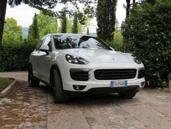 Bianco Usata 2015 Porsche Cayenne SUV | 28.000 € (Cara)