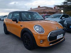 Giallo Usata 2015 Mini One D Due volumi | 9990 € (Ottimo prezzo)