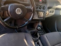 Grigio Usata 2006 VW Touran Monovolume | 4500 € (Molto cara)