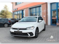 Bianco Nuova 2025 VW Polo Edition Tre volumi | 21.700 € (Buon prezzo)