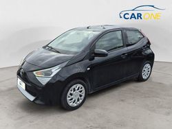 Grigio Usata 2020 Toyota Aygo Business Edition Due volumi | 11.900 € (Molto cara)