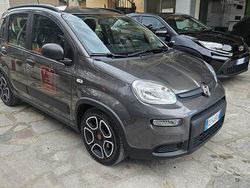 Grigio Usata 2021 Fiat Panda City Life Due volumi | 10.900 € (Cara)