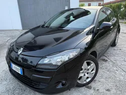Usata 2011 Renault Mégane GT Line GT-Line Tre volumi | 3300 € (Buon prezzo)