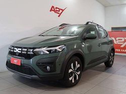 Verde Usata 2025 Dacia Sandero Expression Due volumi | 18.400 € (Cara)