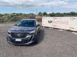Grigio Usata 2021 Peugeot 2008 Active SUV | 16.750 € (Buon prezzo)