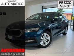 Blu/azzurro Usata 2022 Skoda Octavia Ambition Tre volumi | 20.900 € (Buon prezzo)