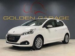 Bianco Usata 2018 Peugeot 208 Allure Due volumi | 8900 € (Ottimo prezzo)