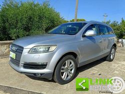 Grigio Usata 2007 Audi Q7 SUV | 5400 € (Buon prezzo)
