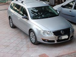 Grigio Usata 2010 VW Passat Station wagon | 3000 € (Buon prezzo)
