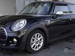 Usata 2015 Mini Cooper Business Due volumi | 8900 € (Super prezzo)